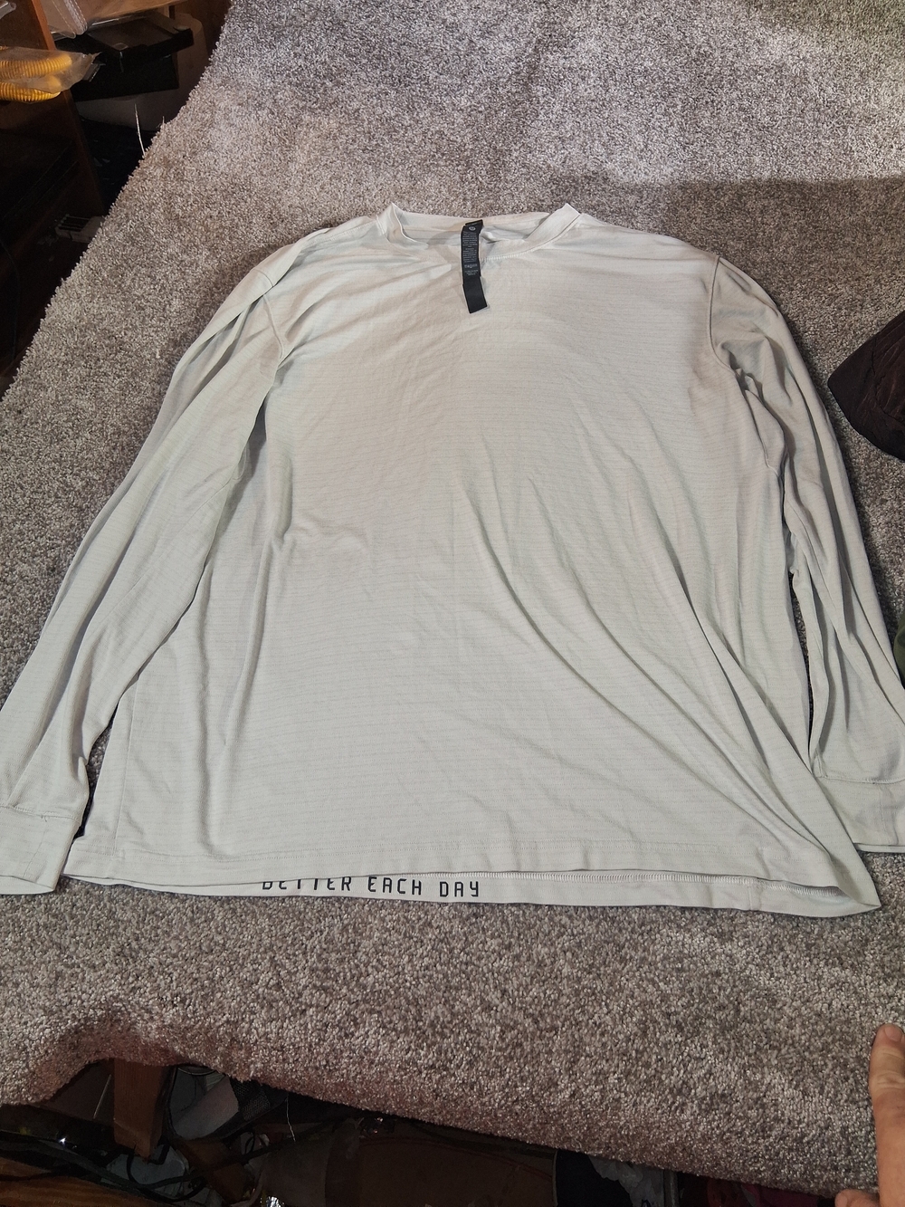 lululemon athletica Men's Long-Sleeve Crew